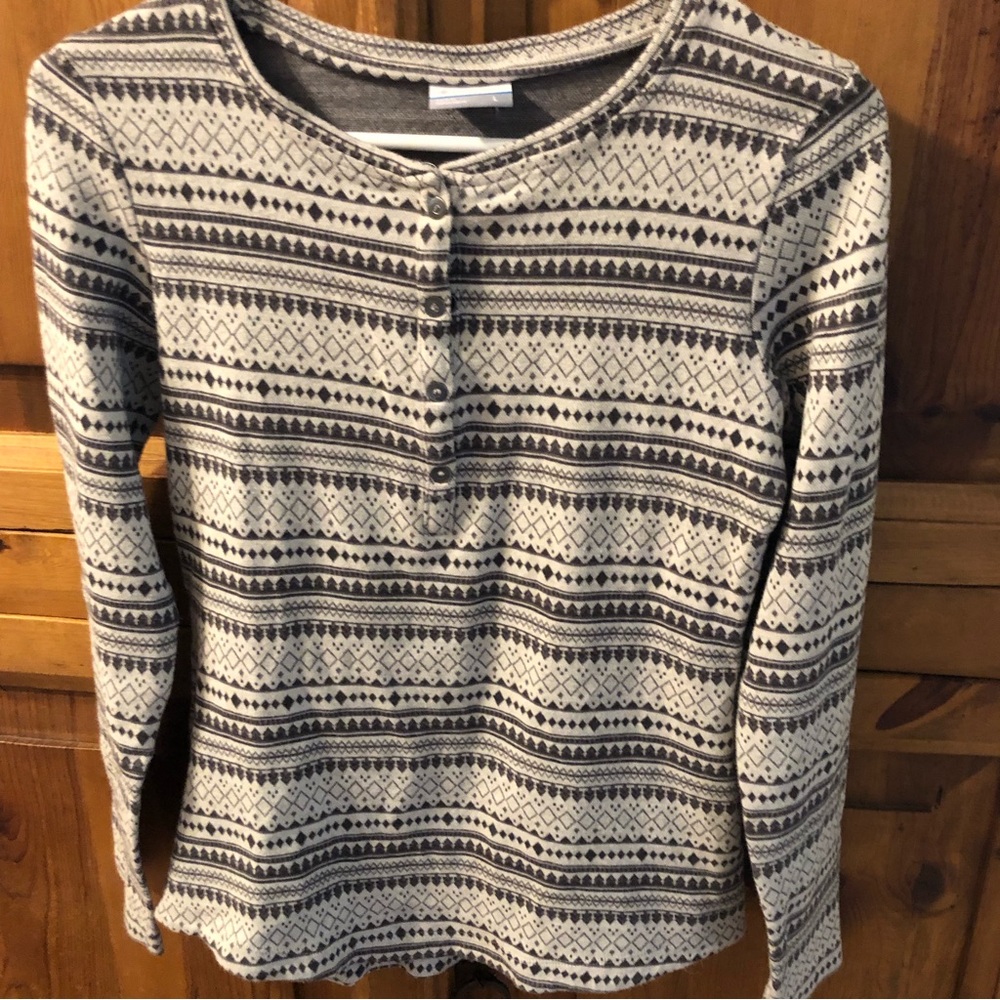 Columbia Tee Long Sleeve Diamond Print Soft Warm Partial Button Up EUC Lg